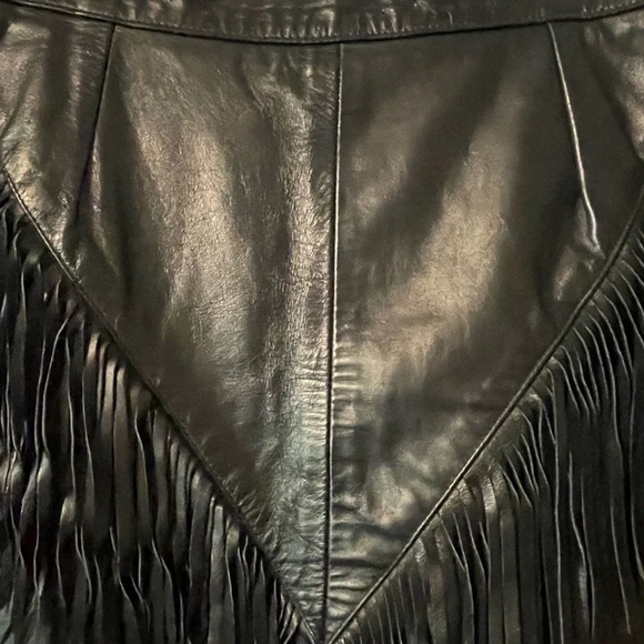 Vintage Made In USA 100% Leather Fringe Zipper Snap Closure Black Skirt - Picture 4 of 11